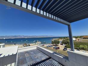 Thumbnail von Moderne Villa mit Dachterrasse nahe dem Strand