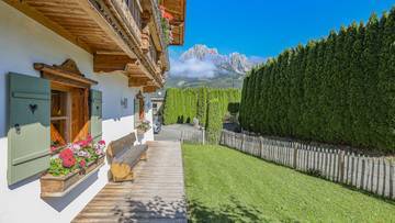 Thumbnail von Güneşli sessiz bir konumda, Kaiser manzaralı rahat Alp chalet
