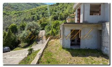 Thumbnail von Super Gelegenheit, solider Villenrohbau in ruhiger Hanglage mit Meerblick & Panorama auf Cefalù