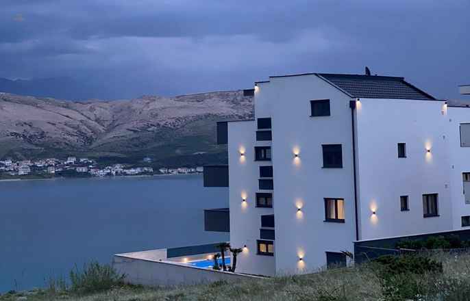 Modernes Appartement nahe dem Meer