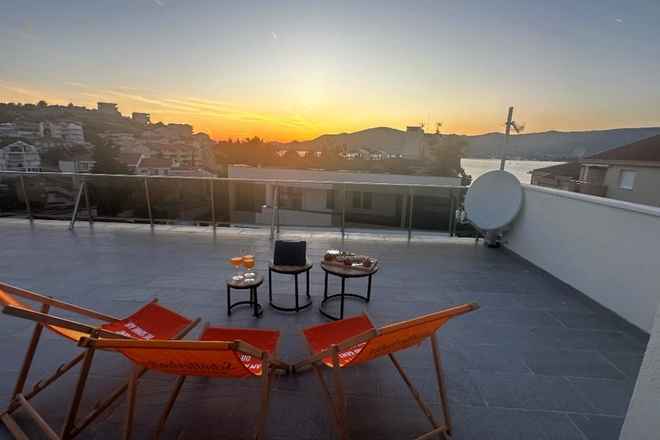 Modernes Haus mit Pool und Dachterrasse, Insel Ciovo