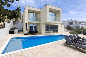 Moderne Villa mit Pool und Meerblick, Region Sibenik