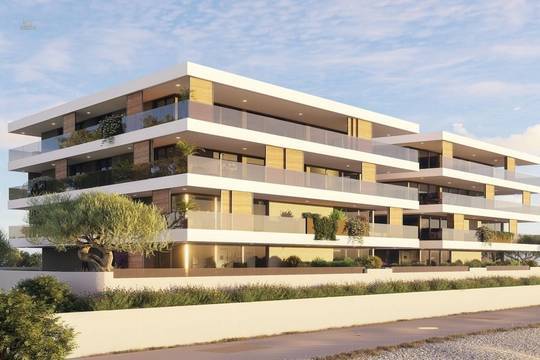 Luxusapartments in erster Reihe zum Meer