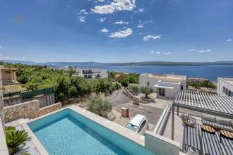 Thumbnail von Luxusvilla mit Swimmingpool und Meerblick