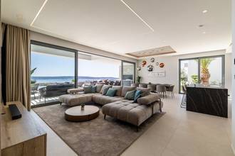 Thumbnail von Luxusvilla mit Panorama-Meerblick, Pool und Jacuzzi