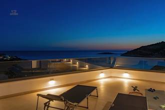 Thumbnail von Rogoznica bölgesinde Panorama deniz manzaralı modern villa ve yüzme havuzu