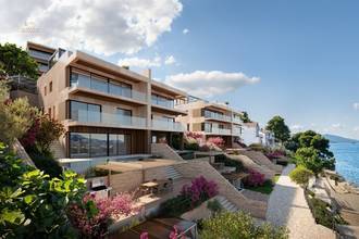 Thumbnail von Maisonettewohnung in erster Reihe zum Meer mit privatem Pool