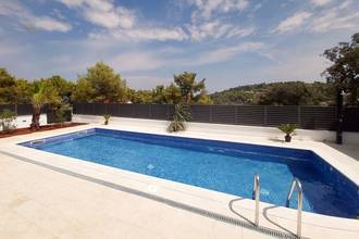 Thumbnail von Neue Villa mit Pool und Meerblick, ca. 80 Meter zum Meer