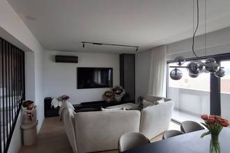 Thumbnail von Penthouse über zwei Ebenen mit freiem Meerblick