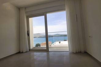 Thumbnail von Luxusvilla mit Pool und Panorama-Meerblick, Region Sibenik