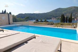 Moderne Villa nahe dem Meer, Region Dubrovnik