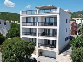 Moderne Erdgeschosswohnung mit Meerblick und Stellplatz
