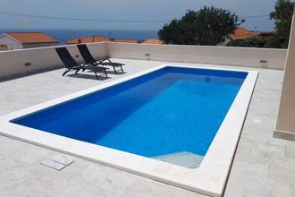 Thumbnail von Freistehender Bungalow mit Swimmingpool und Meerblick