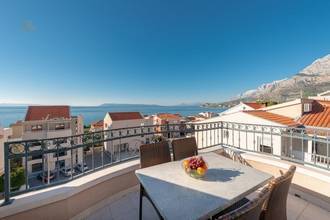 Thumbnail von Modernes Apartmenthaus mit Meerblick und 16 Wohneinheiten, Makarska Riviera