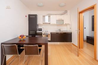 Thumbnail von Modernes Apartmenthaus mit Meerblick und 16 Wohneinheiten, Makarska Riviera