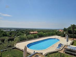 Thumbnail von Reihenhaus mit Pool und Meerblick in der Region Porec