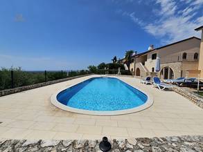 Thumbnail von Reihenhaus mit Pool und Meerblick in der Region Porec