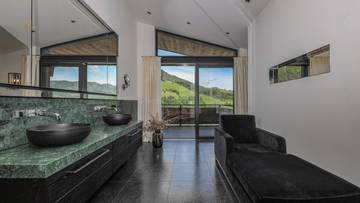 Thumbnail von Luxusvilla mit Freizeitwohnsitz in unverbaubarer Toplage