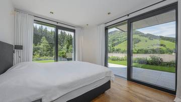 Thumbnail von Luxusvilla mit Freizeitwohnsitz in unverbaubarer Toplage