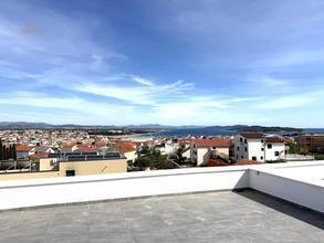 Thumbnail von Neubauwohnung mit Dachterrasse und Panoramablick aufs Meer
