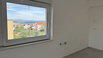 Thumbnail von Neubauwohnung mit Dachterrasse und Panoramablick aufs Meer