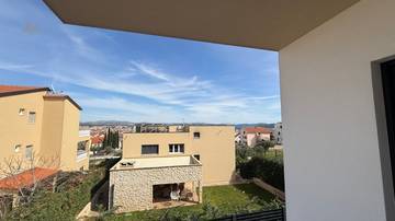 Thumbnail von Neubauwohnung mit Dachterrasse und Panoramablick aufs Meer