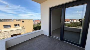 Thumbnail von Neubauwohnung mit Dachterrasse und Panoramablick aufs Meer