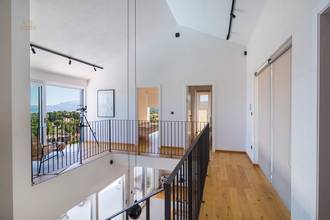 Thumbnail von Modernes Haus mit beheiztem Pool und Meerblick