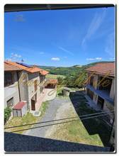 Thumbnail von Immogold Çekici, Alta Langa'nın şirin manzarasına sahip panoramik teras ve mangal alanı ile güzel bir kır evi