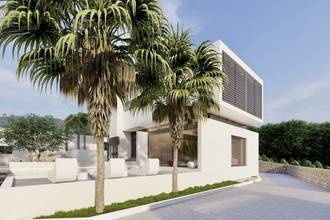 Thumbnail von Moderne Luxusvilla mit Pool und Panoramablick aufs Meer