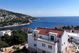 Thumbnail von Apartment mit eigenem Pool und Meerblick