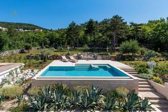 Thumbnail von Modernes Neubauhaus mit Pool und Meerblick auf großem Grundstück