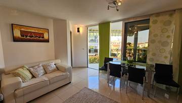 Thumbnail von Moderne Wohnung mit Garage und Meerblick nahe dem Strand