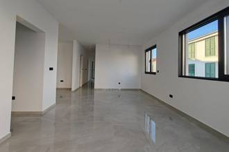 Thumbnail von Erdgeschosswohnung mit Pool, Garten und Meerblick