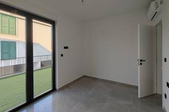 Thumbnail von Erdgeschosswohnung mit Pool, Garten und Meerblick