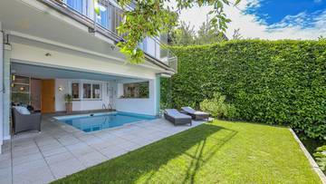 Thumbnail von Exklusive Villa mit Pool am See