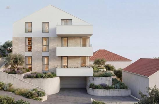 Neues Penthouse mit Meerblick