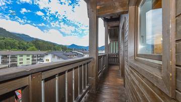 Thumbnail von Dachgeschosswohnung mit schönem Bergblick