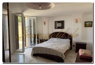 Thumbnail von Immogold Sizilianischer Luxustraum Exklusive Villa nahe Palermo, mit fünf Schlafzimmern, drei separaten Apartments, Meerblick, spektakulärer Dachterrasse und tollem Pool