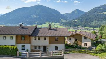 Thumbnail von Eckreihenhaus in sonniger Ruhelage mit Panorama-Ausblick