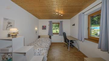 Thumbnail von Eckreihenhaus in sonniger Ruhelage mit Panorama-Ausblick