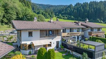 Thumbnail von Eckreihenhaus in sonniger Ruhelage mit Panorama-Ausblick