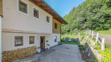 Thumbnail von Eckreihenhaus in sonniger Ruhelage mit Panorama-Ausblick