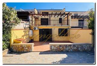 Thumbnail von Immogold Sizilien Charmantes, renoviertes Strandhaus in Altavilla Milicia bei Palermo mit herrlichem Meerblick, drei Terrassen und einem abgeschiedenen Garten zum Entspannen