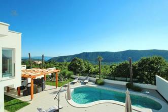 Thumbnail von Moderne Villa mit Pool, Sauna und Meerblick