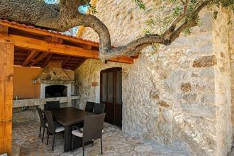 Thumbnail von Mediterranes Steinhaus mit Pool und Meerblick