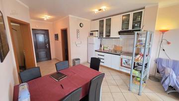 Thumbnail von Möblierte Wohnung mit Meerblick und Balkon nahe Strand