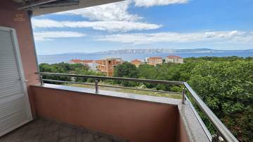 Thumbnail von Möblierte Wohnung mit Meerblick und Balkon nahe Strand