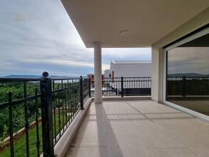 Thumbnail von Moderne Wohnung mit Meerblick und zwei Balkonen