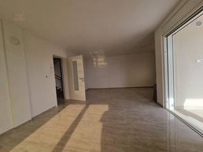 Thumbnail von Moderne Wohnung mit Meerblick und zwei Balkonen